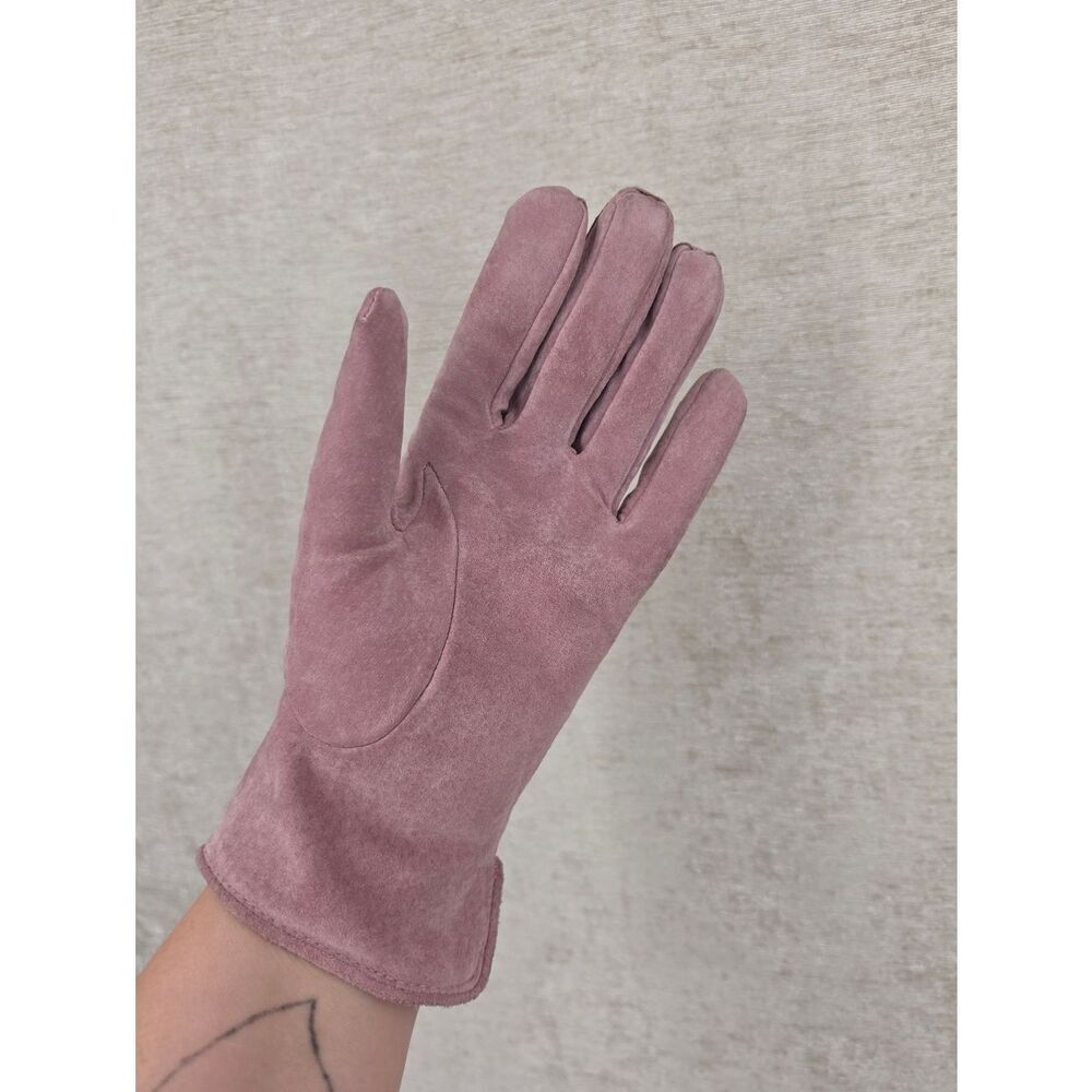 Isotoner Women's Pink Suede Lined Driving Gloves - Picture 3 of 12